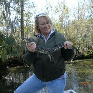 Meet your Posher, Becky